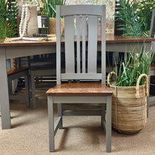 Load image into Gallery viewer, 9PC Home Traditions 'Heidi' Dining Set
