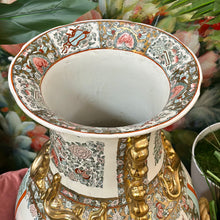 Load image into Gallery viewer, Lg Chinese Motif Vase
