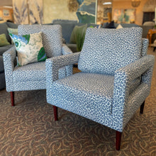 Load image into Gallery viewer, Animal Print Modern Chair
