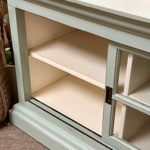 Bramble 'English' Aqua Cabinet