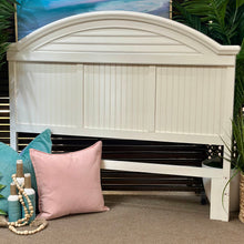 Load image into Gallery viewer, White Queen Headboard

