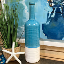 Load image into Gallery viewer, Blue/White Vase
