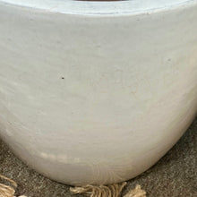 Load image into Gallery viewer, LG Ivory Pot

