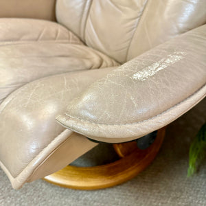 Ekornes Streless Chair & Ottoman