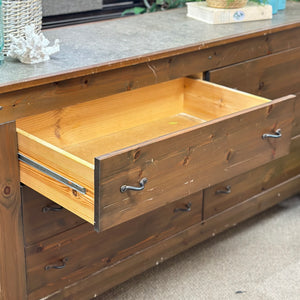 6DRW Rustic Dresser