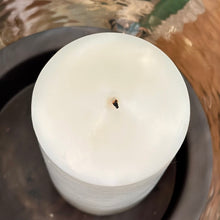 Load image into Gallery viewer, Glass Hurricane W/Candle
