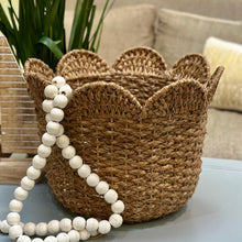 Load image into Gallery viewer, Med Scalloped Woven Basket
