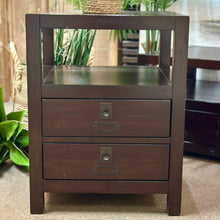 Load image into Gallery viewer, PB 'Rhys' End Table
