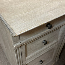 Load image into Gallery viewer, PB 'Livingston' Desk
