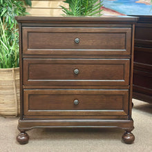 Load image into Gallery viewer, Universal 3DRW Nightstand
