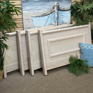 Twin Natural Wood Trundle Bed