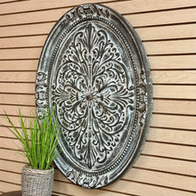 Load image into Gallery viewer, Metal Medallion Wall Decor
