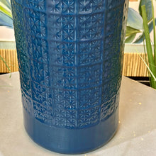 Load image into Gallery viewer, Uttermost &#39;Thalia&#39; Lamp
