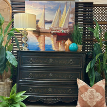 Load image into Gallery viewer, Carved Black Chest
