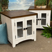 Load image into Gallery viewer, &#39;Wystfield&#39; End Table
