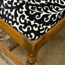 Load image into Gallery viewer, Black/White Upholstered Bench
