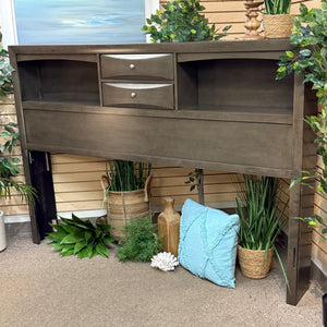 Crown Mark King 'Emily' Storage Bed