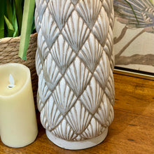 Load image into Gallery viewer, Ivory Resin Motif Lamp

