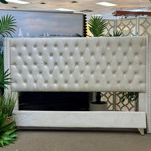 Load image into Gallery viewer, King Cream Tufted Bed
