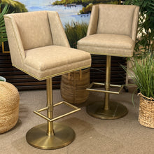 Load image into Gallery viewer, Vanguard Set/3 'Ace' Stools
