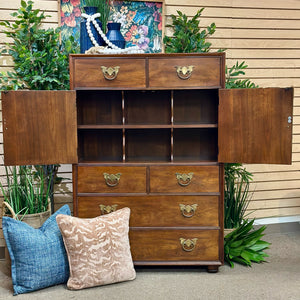 Henredon Vintage Gentleman's Chest