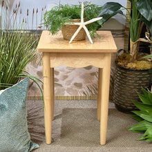 Load image into Gallery viewer, Scalloped Wooden Side Table
