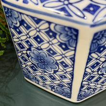 Load image into Gallery viewer, Blue/White Hexagon Jar
