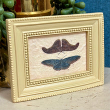 Load image into Gallery viewer, Butterfly Art Magnet
