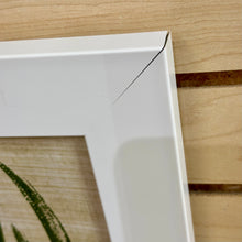 Load image into Gallery viewer, Green Palm Leaf I
