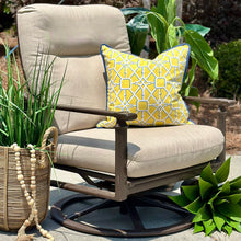 Load image into Gallery viewer, Brown Jordan &#39;Fremont&#39; Outdoor Chair
