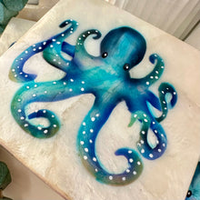 Load image into Gallery viewer, Capiz Octopus Box
