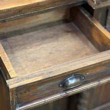 Load image into Gallery viewer, 3DR/3DRW Mocha Cabinet
