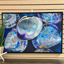 Load image into Gallery viewer, Clam Cluster II
