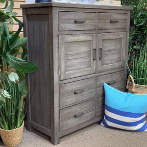 Vaughn-Bassett 'Highlands' Chest