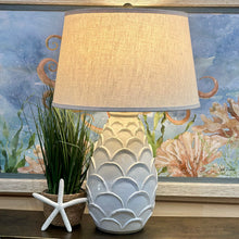 Load image into Gallery viewer, Ethan Allen &#39;Abbey&#39; Lamp
