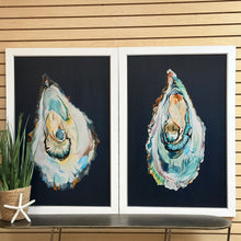 Load image into Gallery viewer, Oyster On Navy II Giclee
