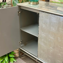 Load image into Gallery viewer, Metallic 4DR Cabinet
