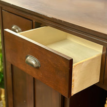 Load image into Gallery viewer, Havertys Gentleman&#39;s Chest
