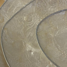 Load image into Gallery viewer, Set/3 Capiz Fish Trays
