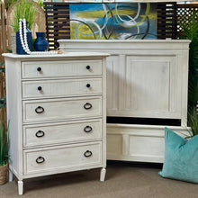 Load image into Gallery viewer, Bassett Furniture 'Shoreline' Full Bed
