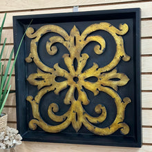 Load image into Gallery viewer, Gold Medallion II Art
