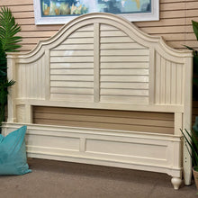 Load image into Gallery viewer, Paula Deen King Bed Retails $1475+
