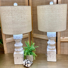 Load image into Gallery viewer, Rustic Post Table Lamp
