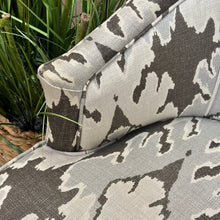 Load image into Gallery viewer, Ikat Chair on Casters
