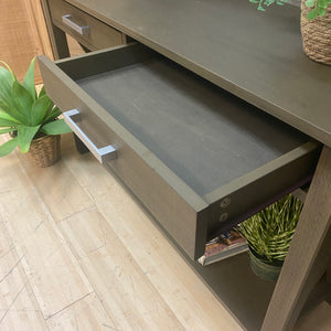 2DRW Taupe Console