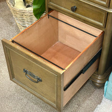 Load image into Gallery viewer, Riverside &#39;Belmeade&#39; L-shaped Desk
