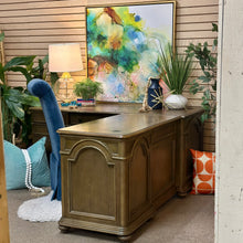 Load image into Gallery viewer, Riverside &#39;Belmeade&#39; L-shaped Desk
