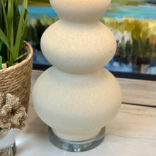 Load image into Gallery viewer, Beige Glass Tier Lamp
