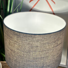 Load image into Gallery viewer, Resin Shells Lamp
