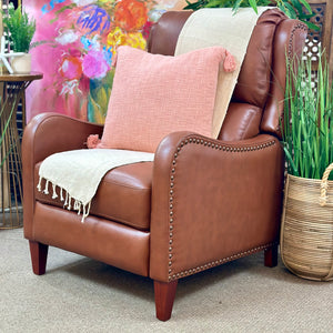 Hulala 'Deliat' Leather Recliner